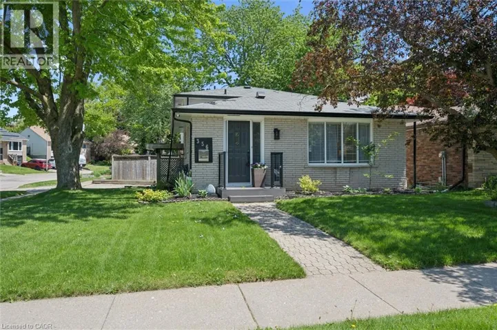 356 GRAND RIDGE Drive, Cambridge, Ontario N1S3Z9