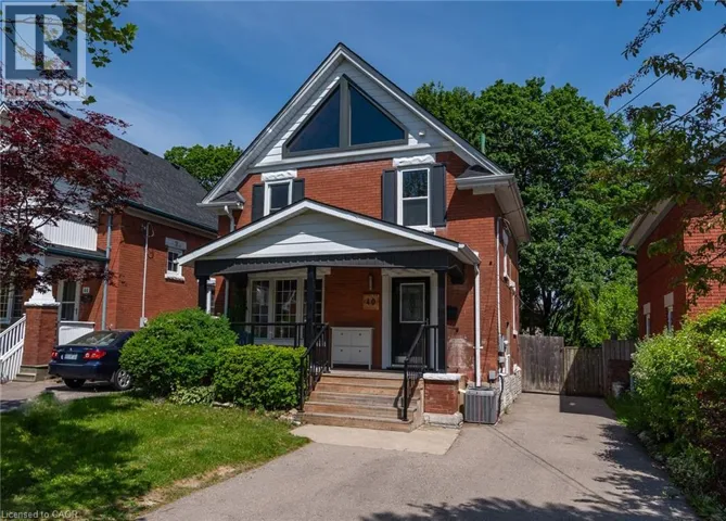 40 WOODLAND Avenue, Kitchener, Ontario N2M3G7