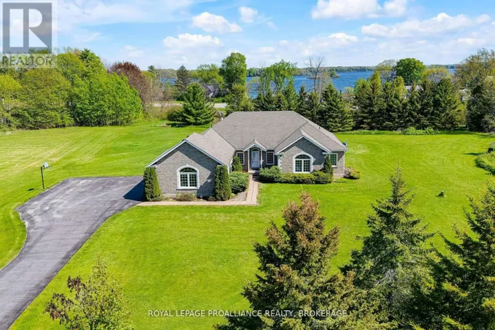 61 CONNER DRIVE, Gananoque, Ontario K7G2V4