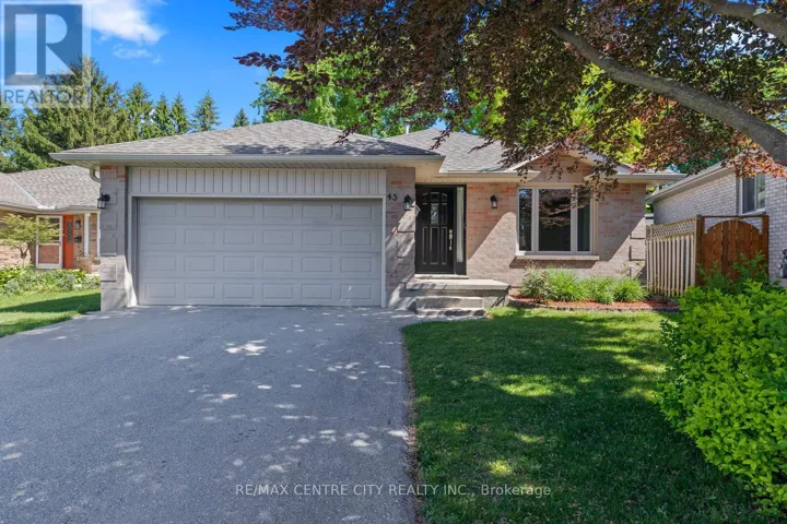 43 TORONADO PLACE, London East (East D), Ontario N5V3V5
