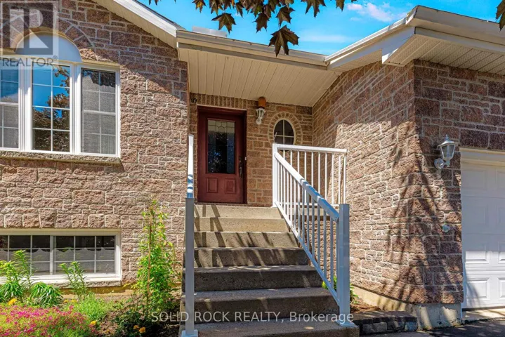 26 REGENCY PLACE, Brockville, Ontario K6V7M5
