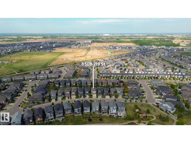 8508 219 ST NW, Edmonton, Alberta T5T7C9