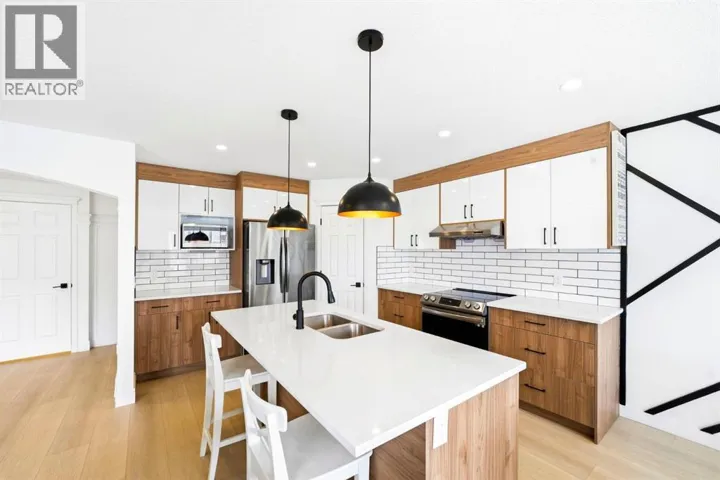 193 Hidden Creek Road NW, Calgary, Alberta T3A6L7