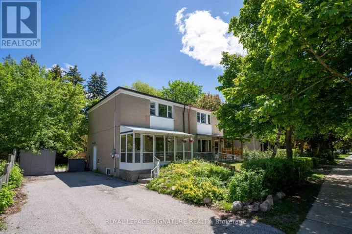 333 NEAL DRIVE, Richmond Hill (Crosby), Ontario L4C3L3