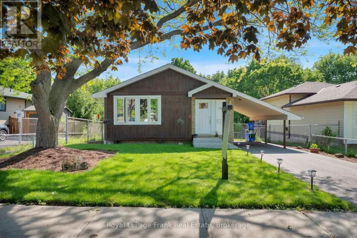 576 ANNANDALE STREET, Oshawa (Donevan), Ontario L1H7S7