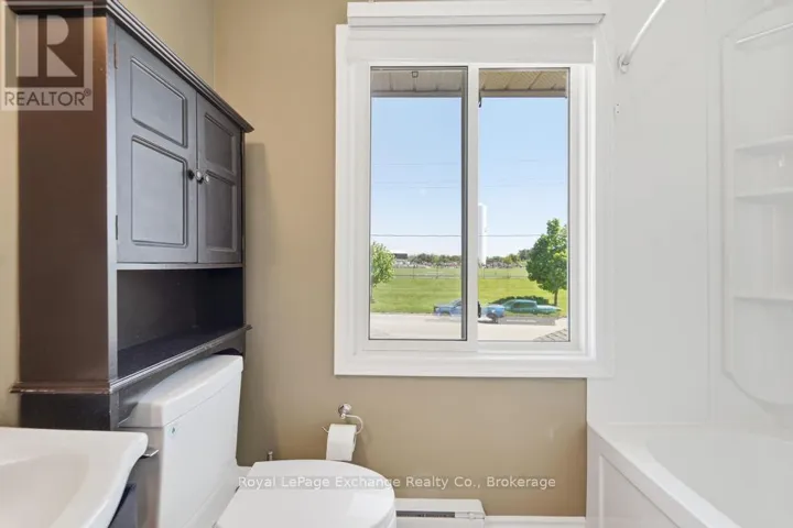 780
