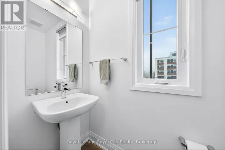 780