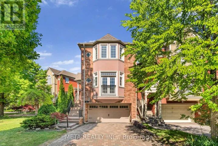 25 CRISPIN COURT, Markham (Buttonville), Ontario L3R4G6