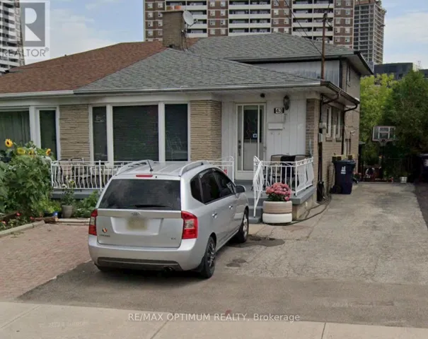 43 LINDYLOU ROAD, Toronto (Humbermede), Ontario M9M2B1