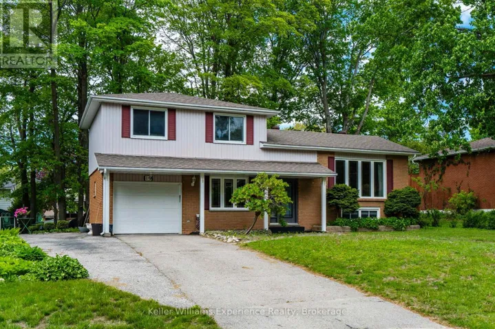 19 VIEL STREET, Penetanguishene, Ontario L9M1J1