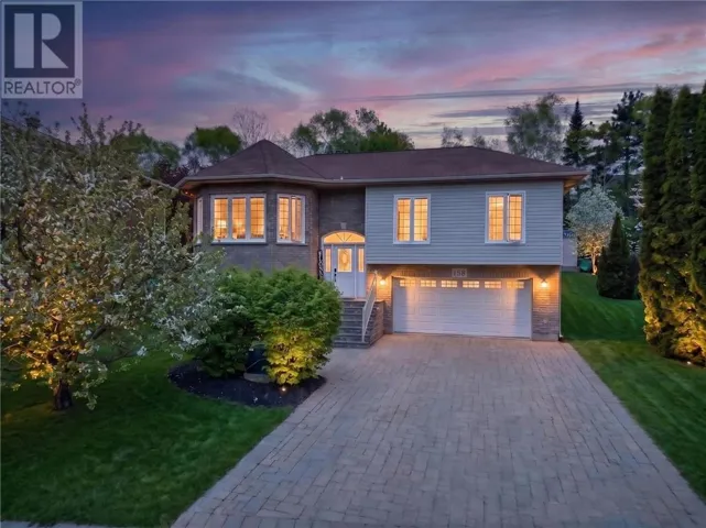 158 Crater Crescent, Sudbury, Ontario P3E5Y8