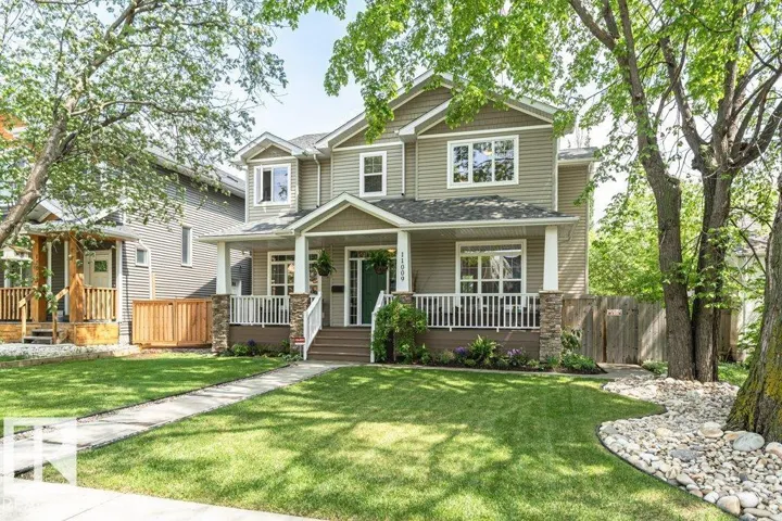 11009 131 ST NW, Edmonton, Alberta T5M1B9