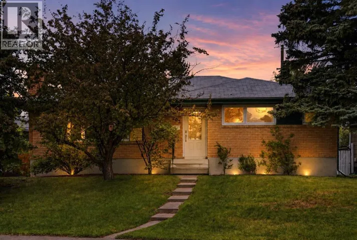 203 Southampton Drive SW, Calgary, Alberta T2W0V6