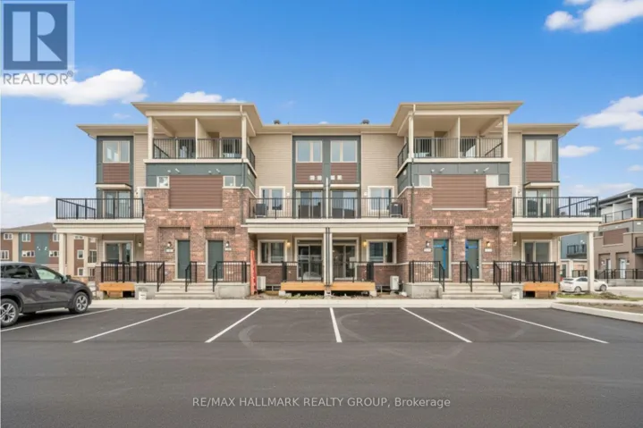 205 LAPLAND PRIVATE, Ottawa, Ontario K2V0S2