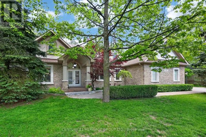 22 LLOYD COOK DRIVE E, Springwater (Snow Valley), Ontario L9X0H5