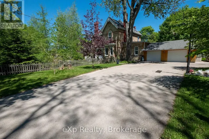 285 MARY STREET, South Bruce Peninsula, Ontario N0H2T0