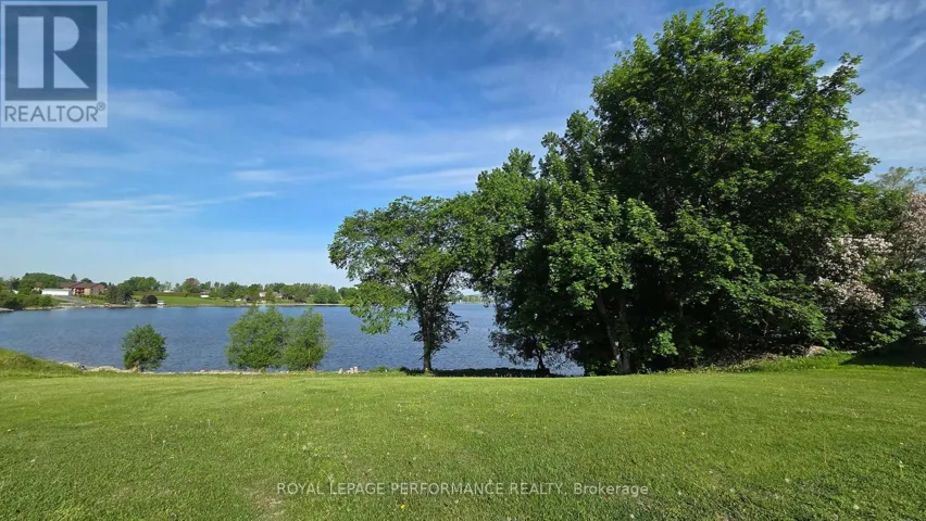 47 WHARF STREET, Champlain, Ontario K0B1K0