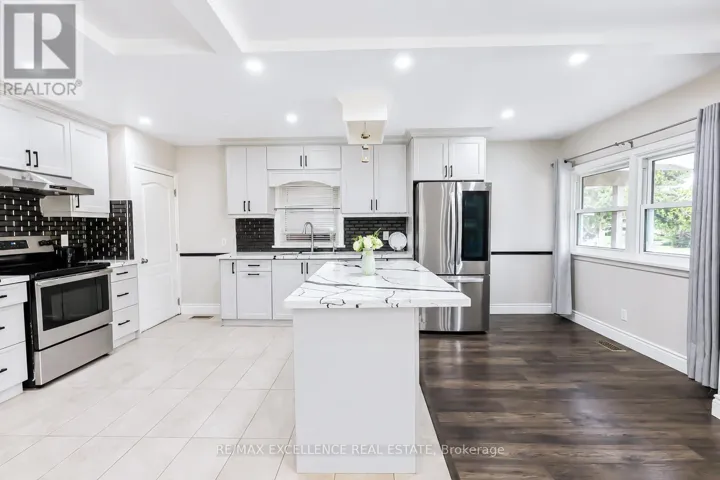 35 SIEBERT AVENUE, Kitchener, Ontario N2C2A5