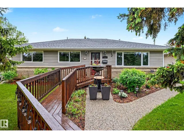 11006 161 ST NW, Edmonton, Alberta T5P3K2