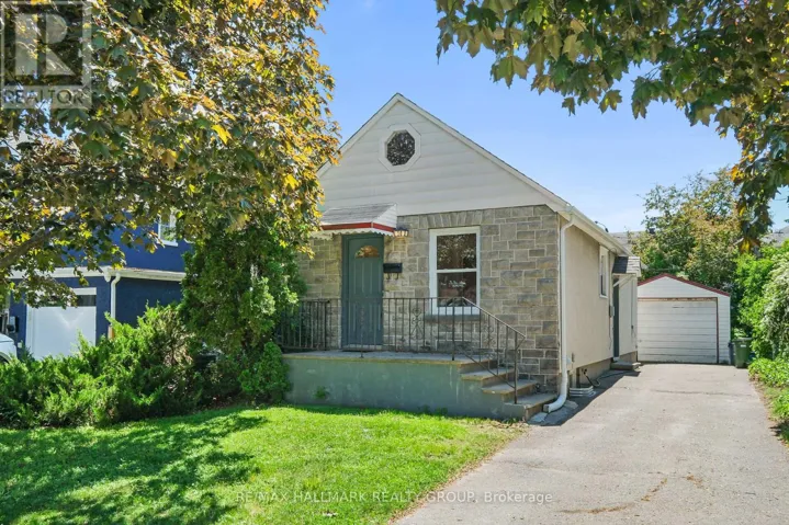 20 FERN AVENUE, Ottawa, Ontario K1Y3S1