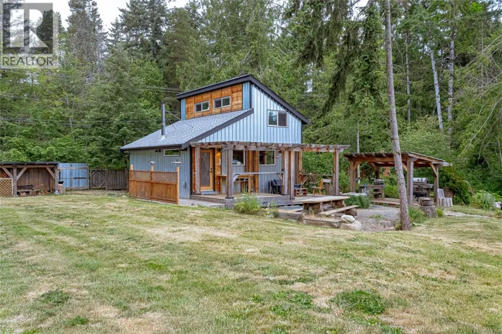 1295 Fair Rd, Parksville, British Columbia V9P2C7