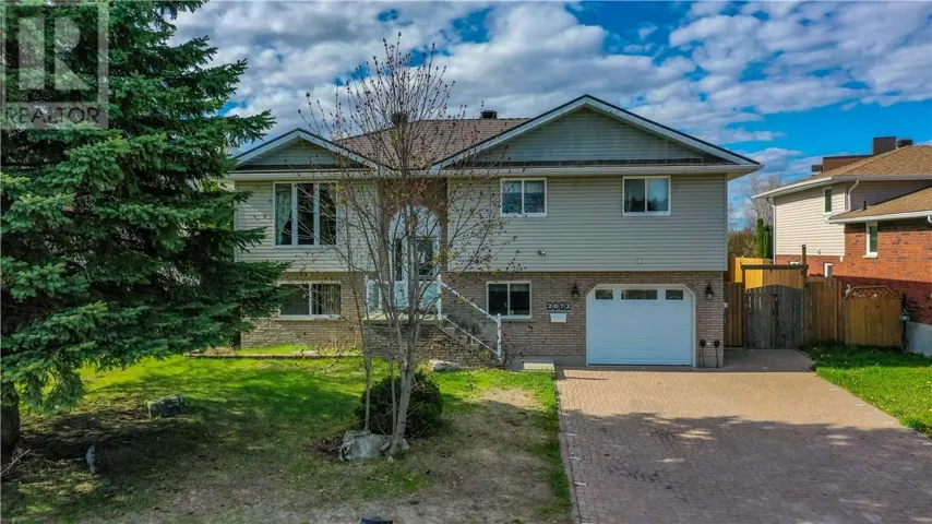 2072 Highgate Road, Sudbury, Ontario P3B4G5