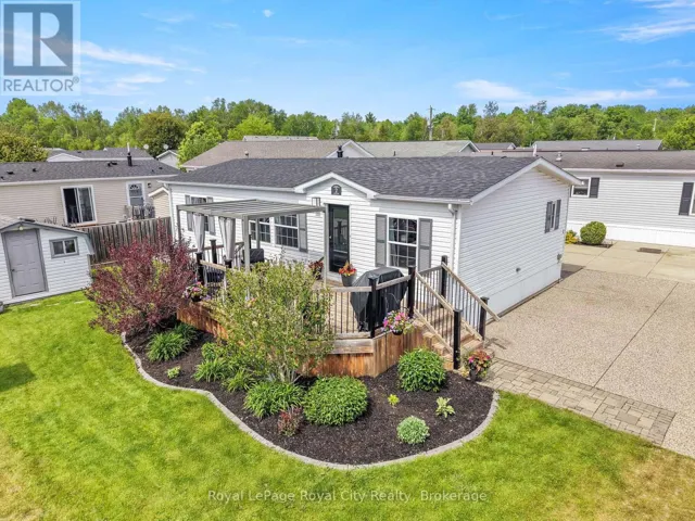 2 PAVILION ROAD, Puslinch, Ontario N0B2C0