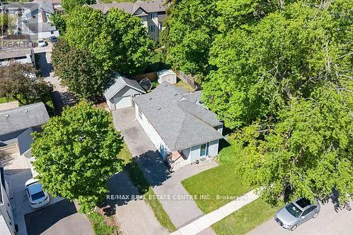 44 WILLOW STREET S, Halton Hills (AC Acton), Ontario L7J2A2