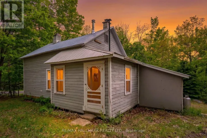1005 LEARNERS LANE, Minden Hills (Lutterworth), Ontario K0M2K0