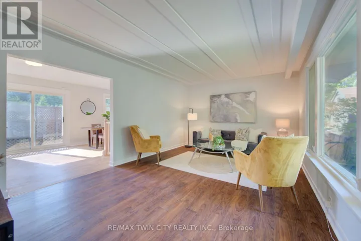68 KINGSLEA DRIVE E, Hamilton (Huntington), Ontario L8T4A3