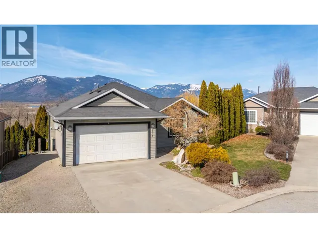 235 3rd Avenue S, Creston, British Columbia V0B1G3