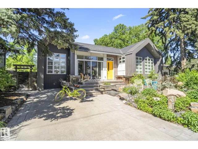 7222 119 ST NW, Edmonton, Alberta T6G1V6