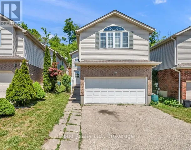 308 KEEWATIN AVENUE, Kitchener, Ontario N2B3W3
