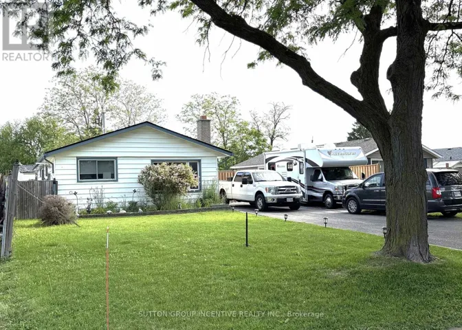 5 LANARK CRESCENT, St. Catharines (Carlton/Bunting), Ontario L2M6E1