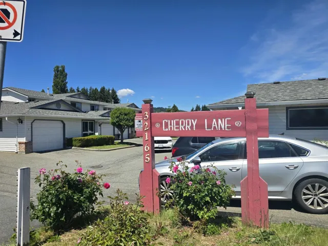 3 32165 7TH AVENUE, Mission, British Columbia V2V1Z0