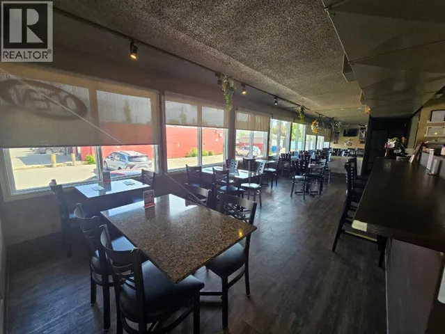 300 14 Street NW, Calgary, Alberta T2N1Z7