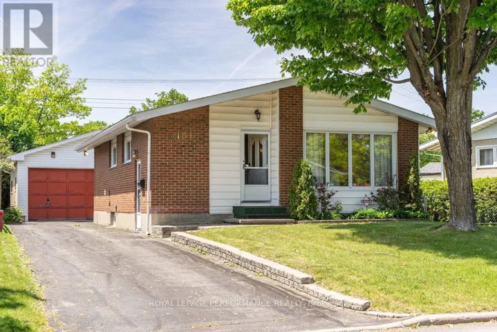 2184 MELFORT STREET, Ottawa, Ontario K1G1H7