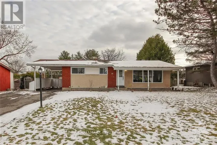 45 HILLIARD AVENUE, Ottawa, Ontario K2E6B9