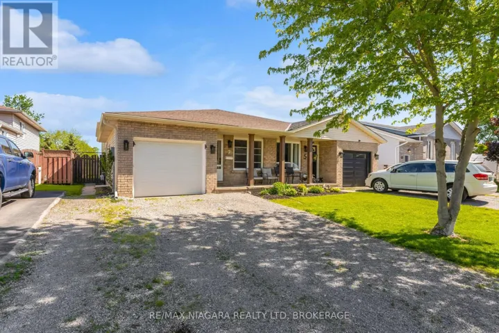 7 HILLCREST ROAD, Port Colborne (Main Street), Ontario L3K6B2