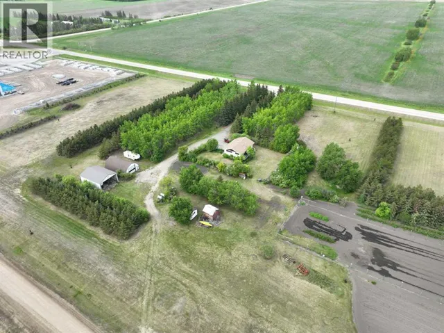 710 8th Avenue W, Beaverlodge, Alberta T0H0C0