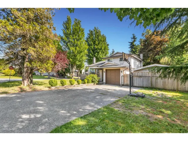 15390 85 AVENUE, Surrey, British Columbia V3S6H7