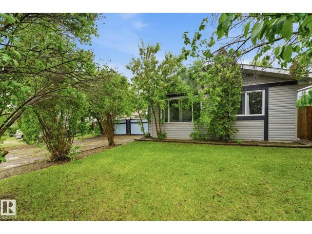 8 GOLDEN SPIKE RD, Stony Plain, Alberta T7Z1H3