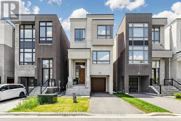 30 HESPERUS ROAD, Vaughan (Patterson), Ontario L4J0K3