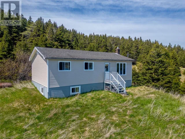 592 Main Road, Mount Carmel, Newfoundland & Labrador A0B2M0