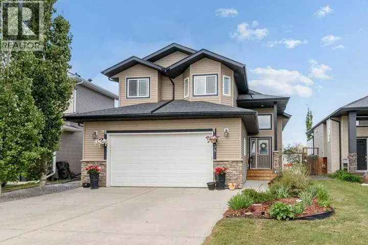 38 Lucky Place, Sylvan Lake, Alberta T4S0B1