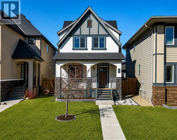 432 Marquis Heights SE, Calgary, Alberta T3M1V1