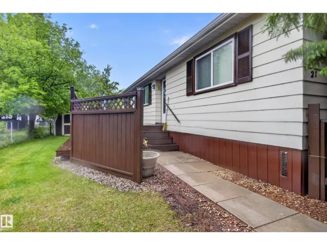 21 Willowdale DR SE, Edmonton, Alberta T6P1H5