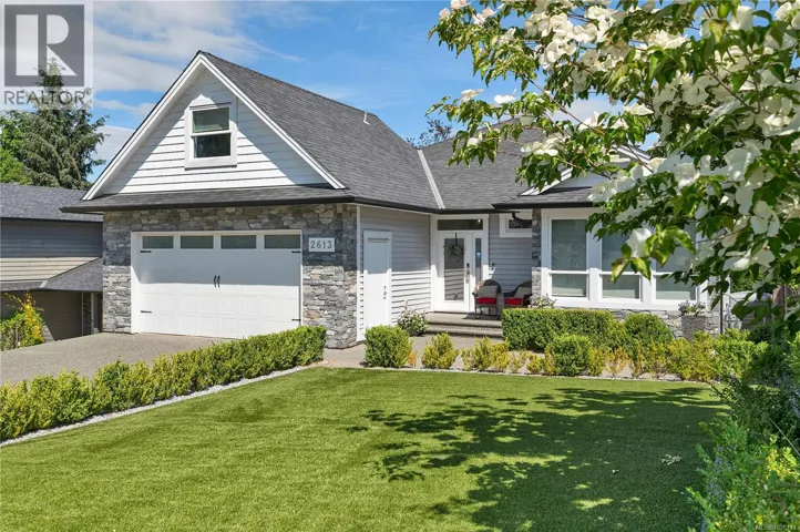 2613 Sunderland Rd, Campbell River, British Columbia V9H0C9