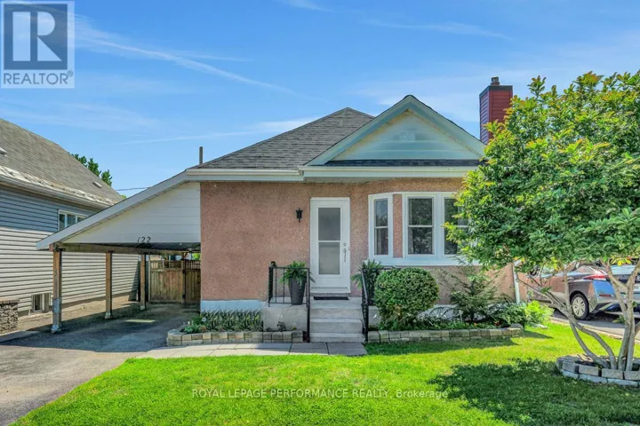 122 VACHON AVENUE, Ottawa, Ontario K1L5S8