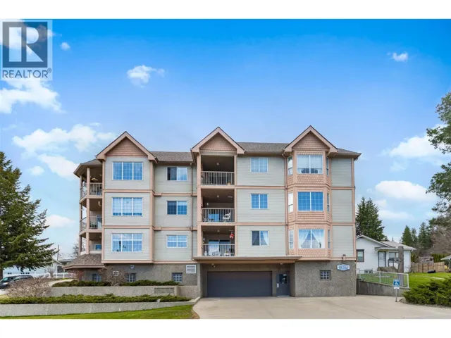 330 7 Street SE Unit# 301, Salmon Arm, British Columbia V1E1S7